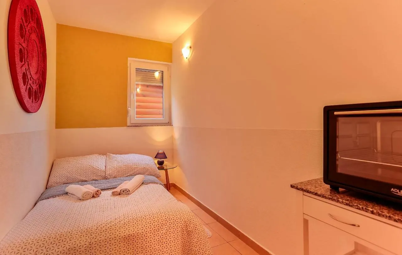 Apartments Dora Victoria Dream Medulin
