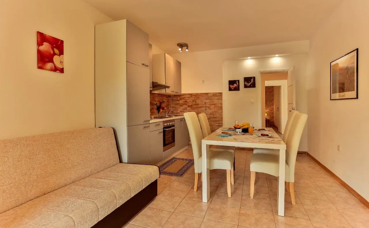 Apartments Dora Victoria Dream Medulin